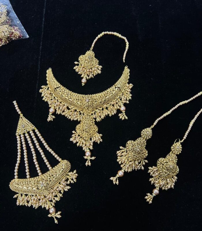 Gul Bahar Bridal set in premium Quality