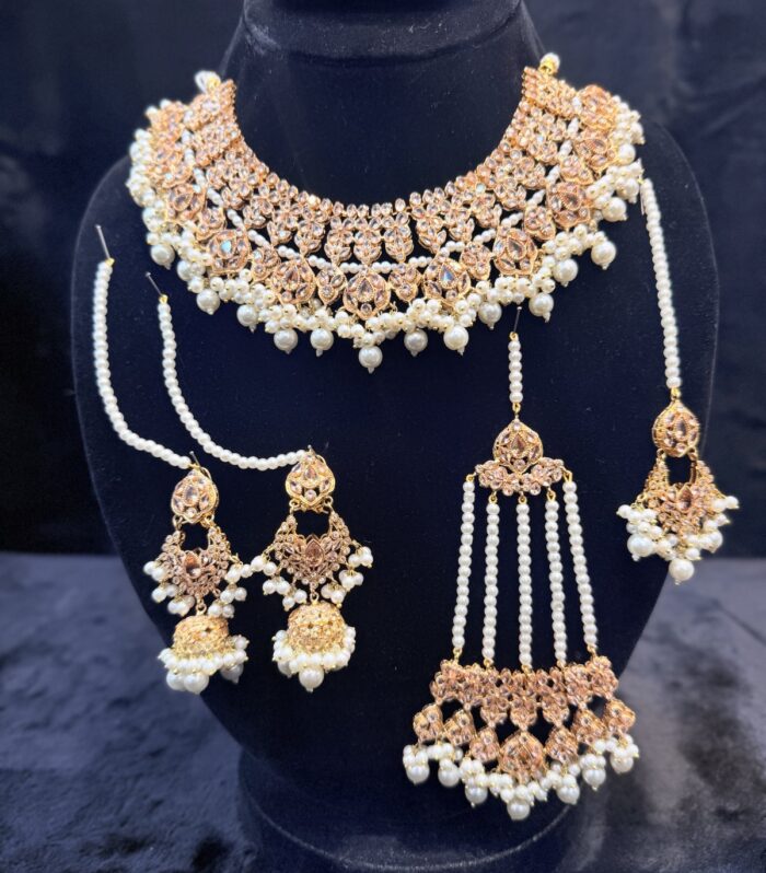Zinat-e-Hussan Bridal Set