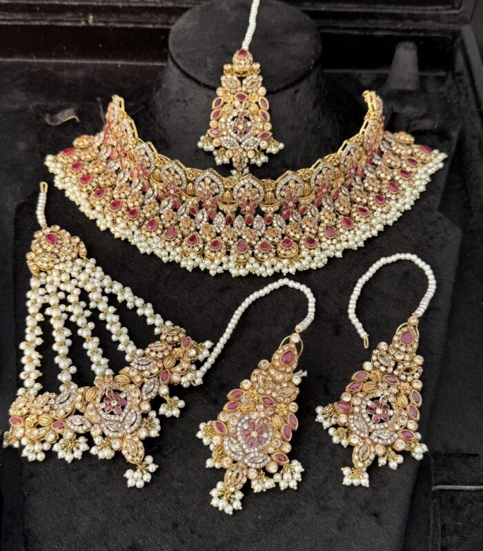 Dulhan Royale
