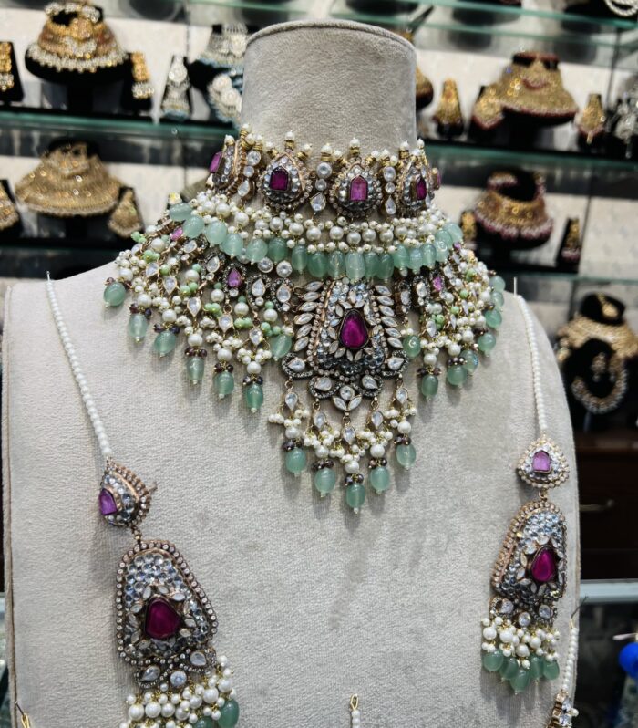 Pearls and Stones Premium Kundan Set
